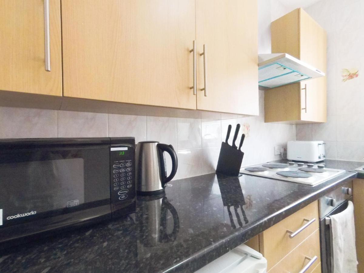 Carnation Flat A In Wembley Apartment London Exterior photo