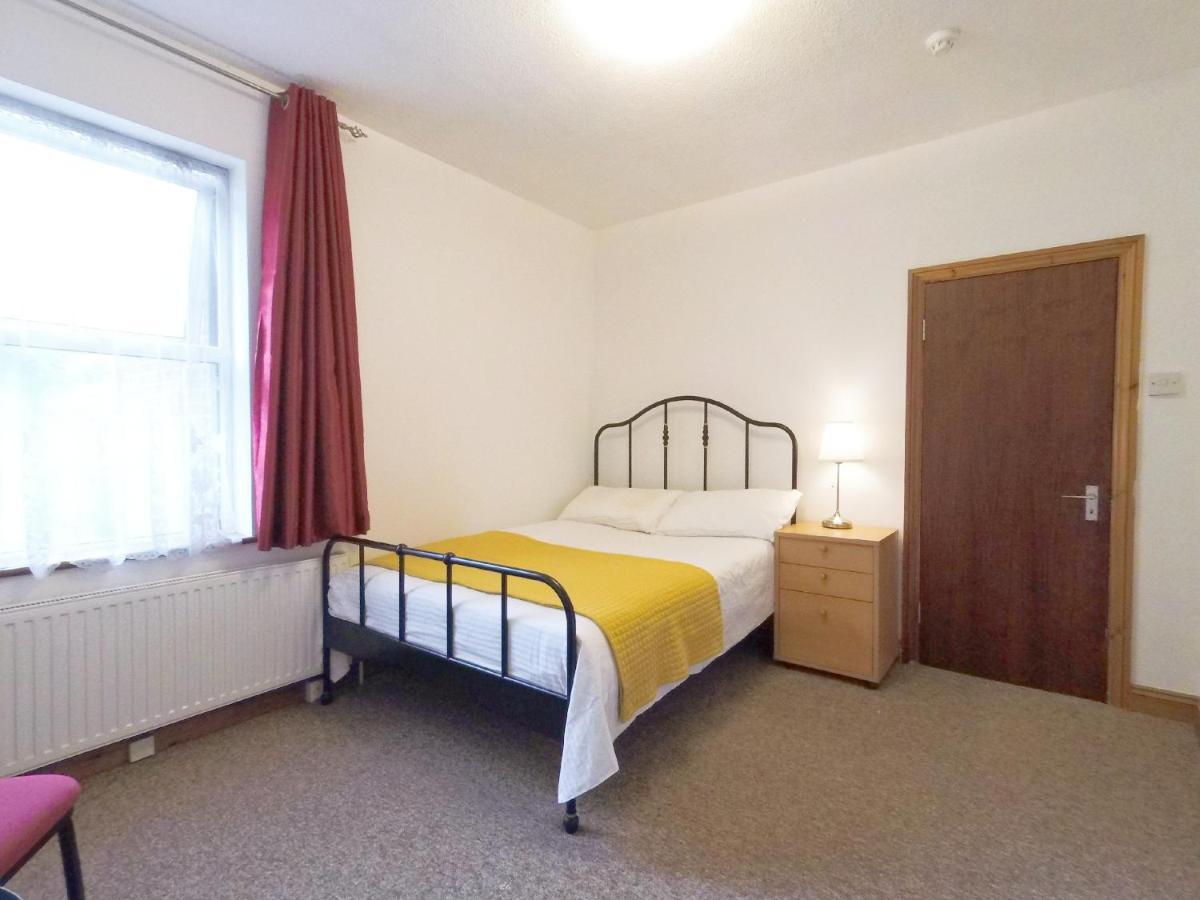 Carnation Flat A In Wembley Apartment London Exterior photo